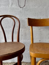 Image 2 of Les chaises bistrot