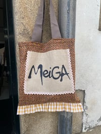 Image 1 of Bolsiña feita a man. MEIGA MARRÓN. Deseño exclusivo!