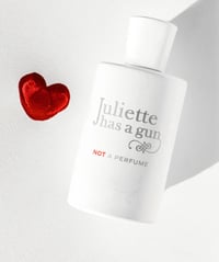 Image 2 of Juliette has a gun edp - Not A Perfume 8 ml