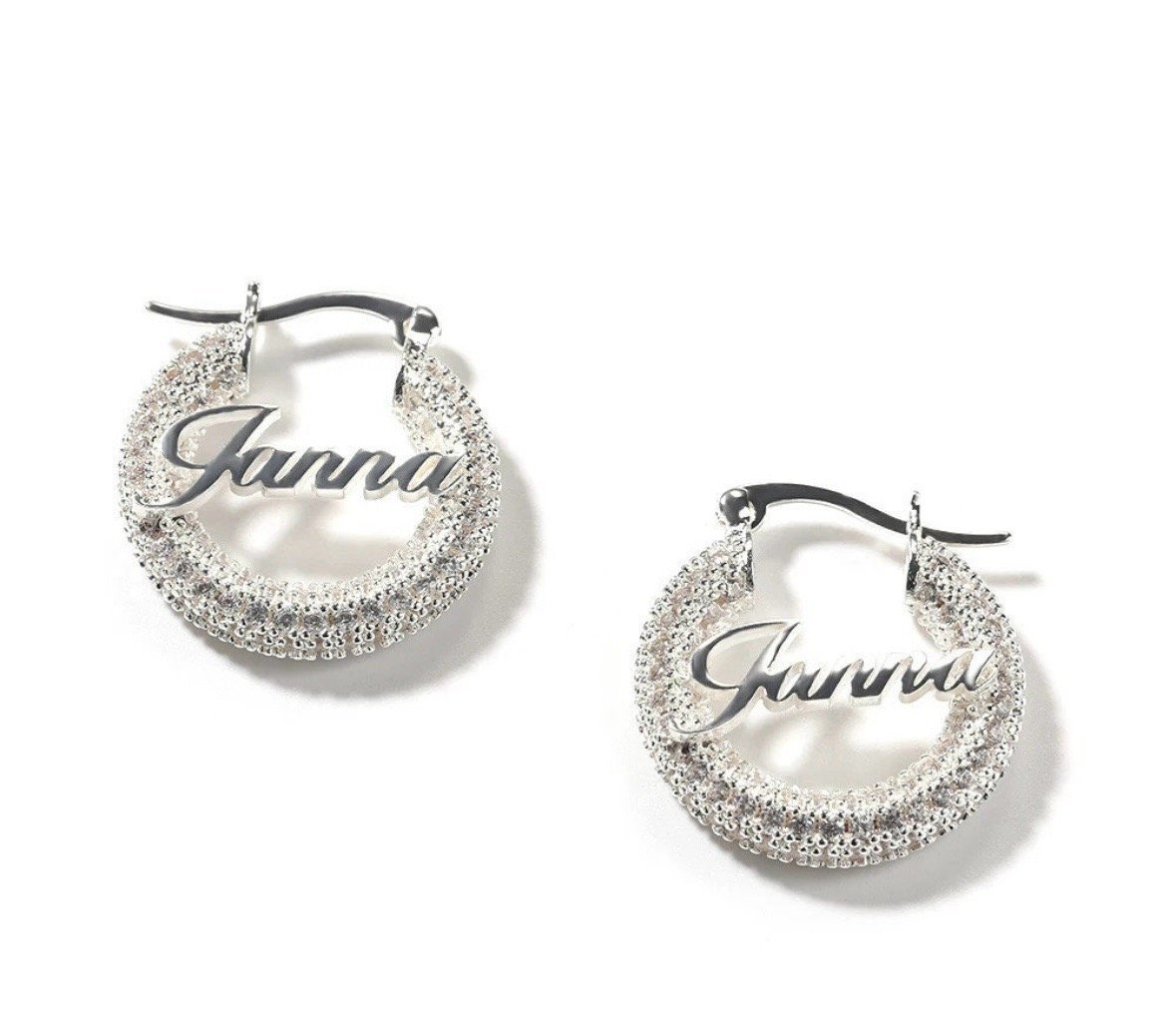 Bling name plate earrings silver 