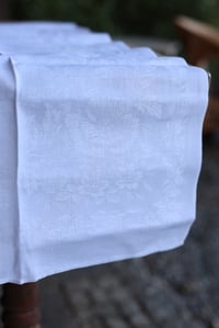 Image 5 of 1 französische Serviette mit Monogram BB