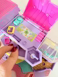 Image 13 of Ensemble bracelet et Polly Pocket The Mansion