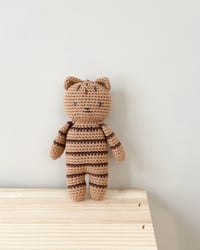 Image 2 of DOUDOU CROCHETÉ chat tigré