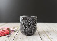 Image 1 of 552 Starburst Thumb Cup