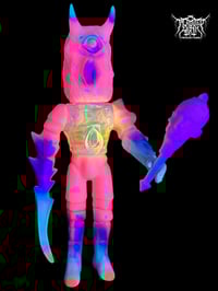 Image 2 of PLAGUEDEARTHXRESSINBLOOD SIDE EYE SLIZZ OVERLORD 1/1 (GID/UV)