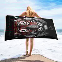 Image 2 of Towel Red and White Tiger