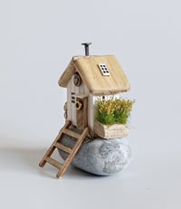 Image 3 of Little Beach Cabin  