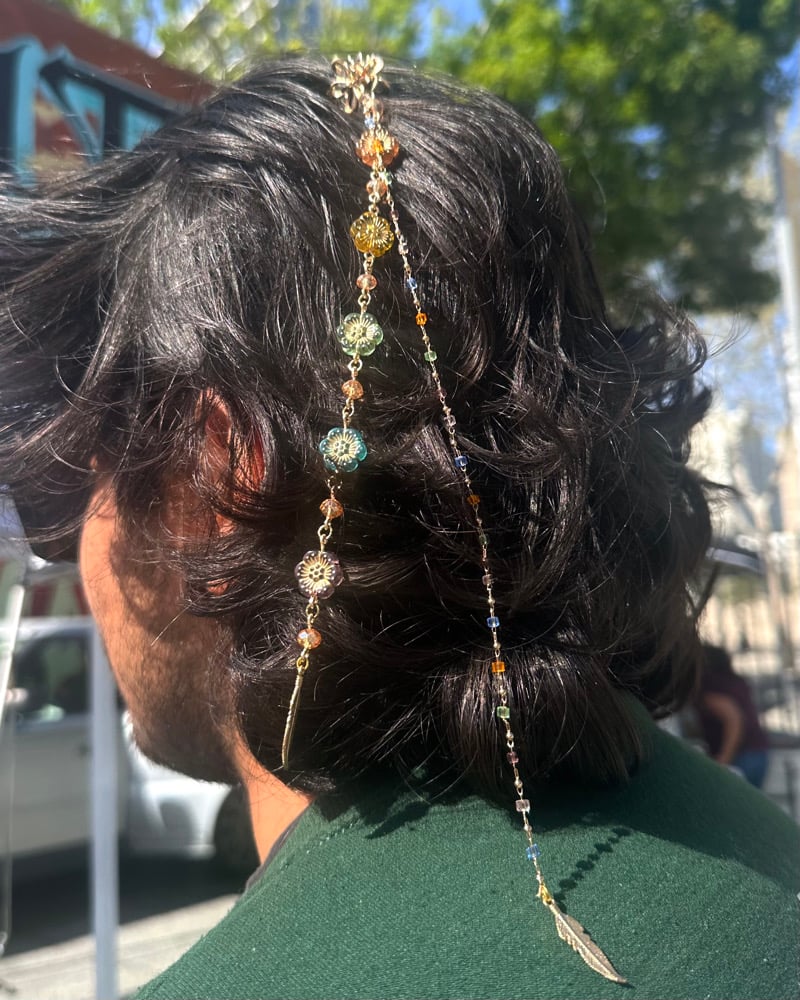 Image of floral beaded mini claw clip