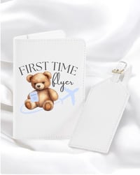 Image 4 of baby’s passport cover/tag set