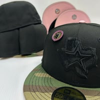 Image 1 of New Era 59Fifty Black W.Camo Astros *Pin included 