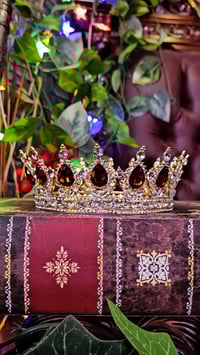 Image 6 of 👑The Armored Kingdom Eternal Dark Amber Crown (Gold)