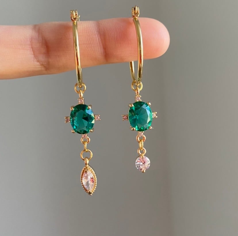 Image of ✨Lush Green Hoops Earrings ✨