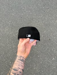 Image 4 of PINK BRIM BLACK LOS ANGELES DODGERS CUSTOM FITTED CAP