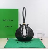 Image 2 of Bottega Veneta Lux Bag