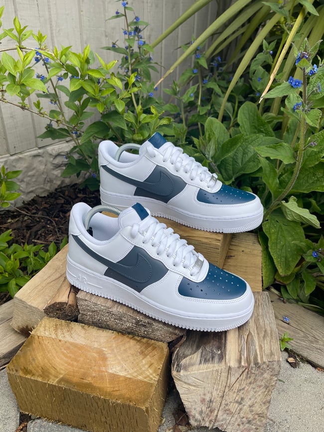 Nike AF1 - Colour Blocked 