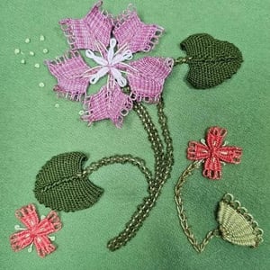 Image of Leaf & Petal Loom Set by Gina B Silkworks - UK