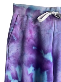 Image 21 of L Ladies/Junior's Sweatsuit Set in Purple Haze Ice Dye