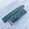 Vintage Style Salmon Strap - Emerald Green