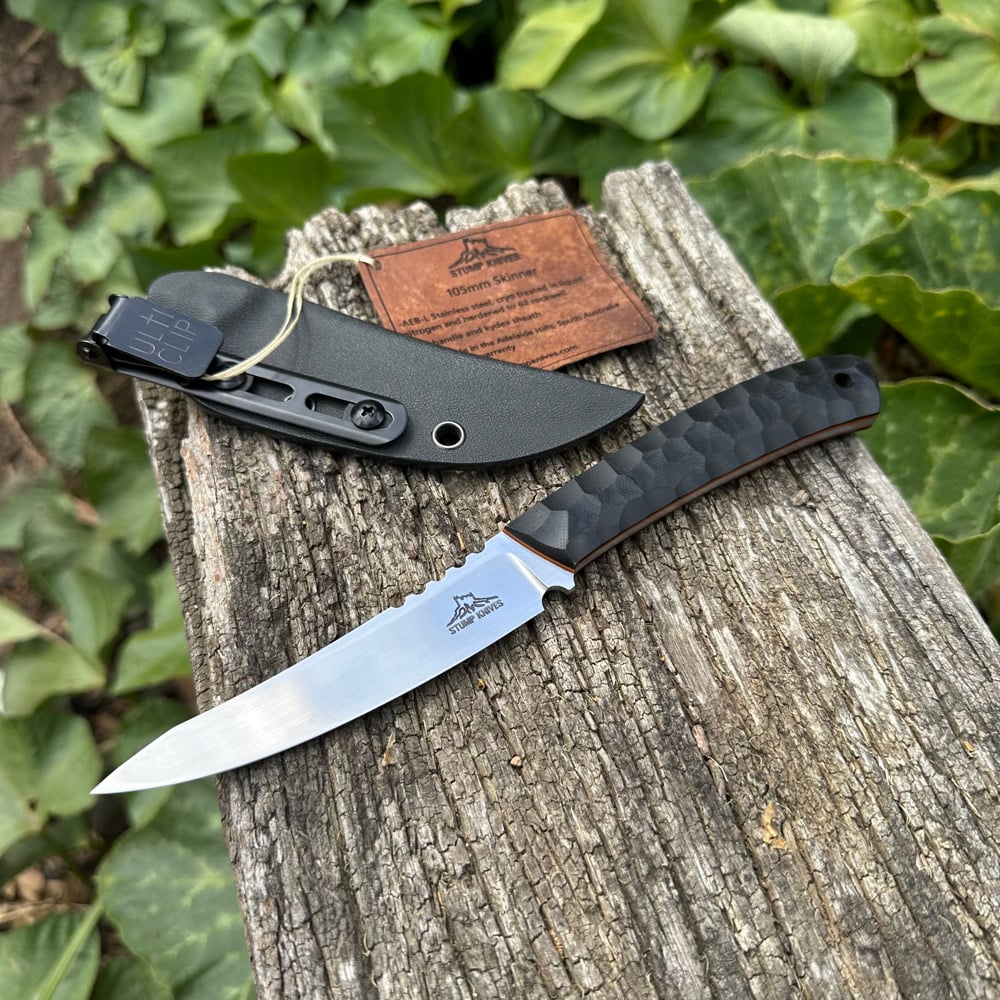 Image of 105mm Skinner AEB-L Black G10