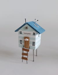 Image 4 of Rustic Beach Cabins