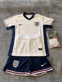 Image 1 of England kit white 