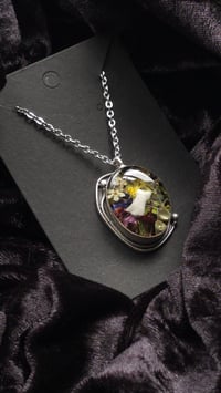 Image 2 of Badger toe floral pendant 