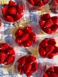 Image 4 of - BERRY CUTE - STRAWBERRY CANDLE PACK OF 6