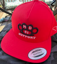 Knuckle mb support hat. Flex fit   Red 