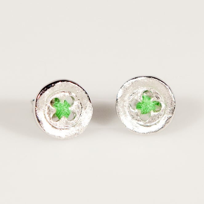 Image of Oorknoopjes/oorbellen plat met groene draad, zilveren juwelen Antwerpen