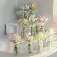 Image 1 of mini bouquets (series 1)
