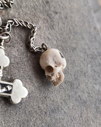 Image 3 of Memento mori key ring