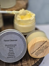 Image 4 of Born to be Young moisturizer 