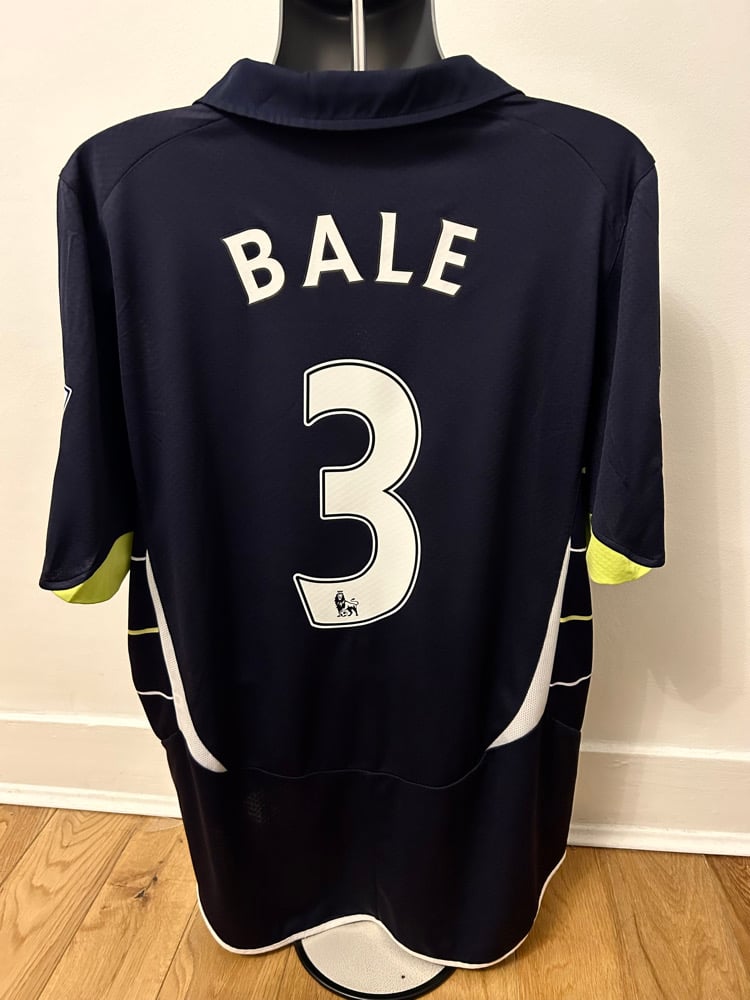 Image of Tottenham Hotspur “BALE 3” 2010/11 Third Shirt + PL patches (L) 