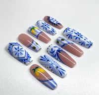 Image 1 of Mediterranean Limonata Tile Size Large