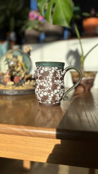 Image 8 of Skull mug 04