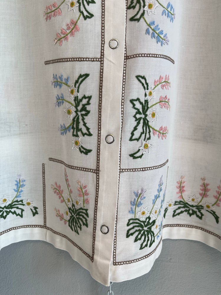 Image of Spring flower shirt (m/l)