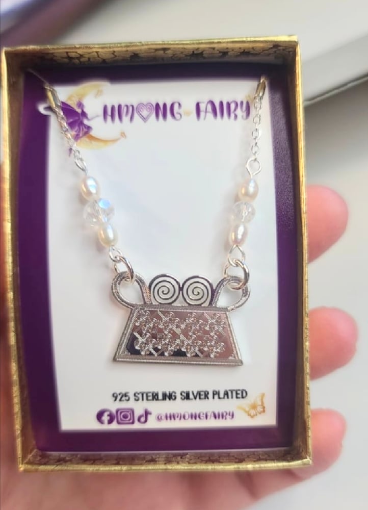 Image of Virginia Soul Lock Necklace- 925 Silver Plated, Hypoallergenic, Freshwater Pearls, Water-Resistant