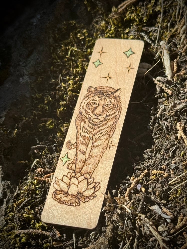 The Bengal Tiger - Gilded Guardian Bookmark 