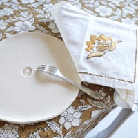 Image 4 of Serviettes anciennes brodées