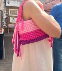 Image 4 of  Pink Ombré Double-Knitted Shoulder Bag