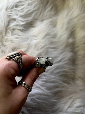 Image of Quartz Spike Bolts