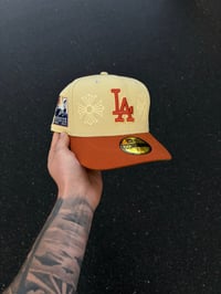 Image 1 of MULTI TONE GREEN BRIM RUST CREAM LOS ANGELES DODGERS CUSTOM FITTED CAP