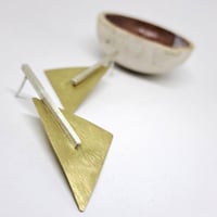 Image 2 of Pendientes triangulares Joan 