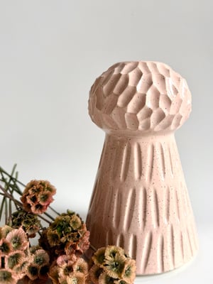 Image of Pink vase 5