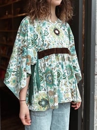 Image 2 of Devotional Habit For The Nomadic Woman 