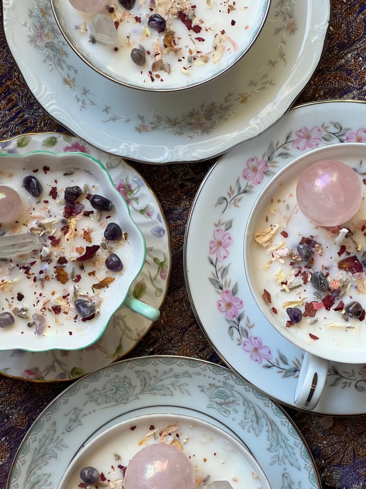 Image of Enchanted Bloom Teacup Candle 🕯️🌸🌹