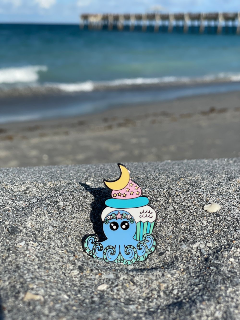 Image of Aquarius Cupcake Pin