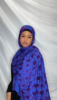 Image 1 of Blu
