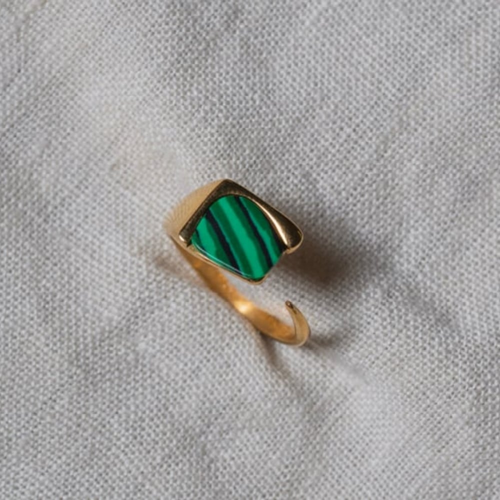 Image of NEVA Malachite 18k Gold Plated Ring 