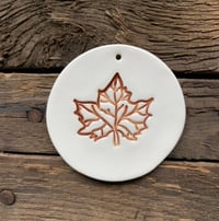 Image 5 of Big Leaf tags (3 different leaf patterns)